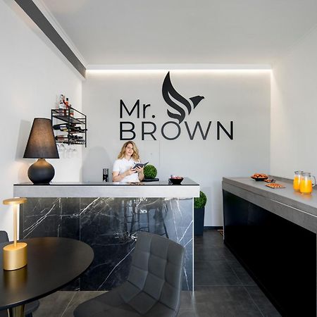 Mr Brown Home And Suites Rom Exterior foto